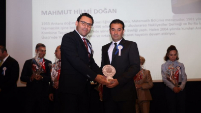 Astop 2017 Vefa ödülünü Mahmut Doğan,a taktim ettik.